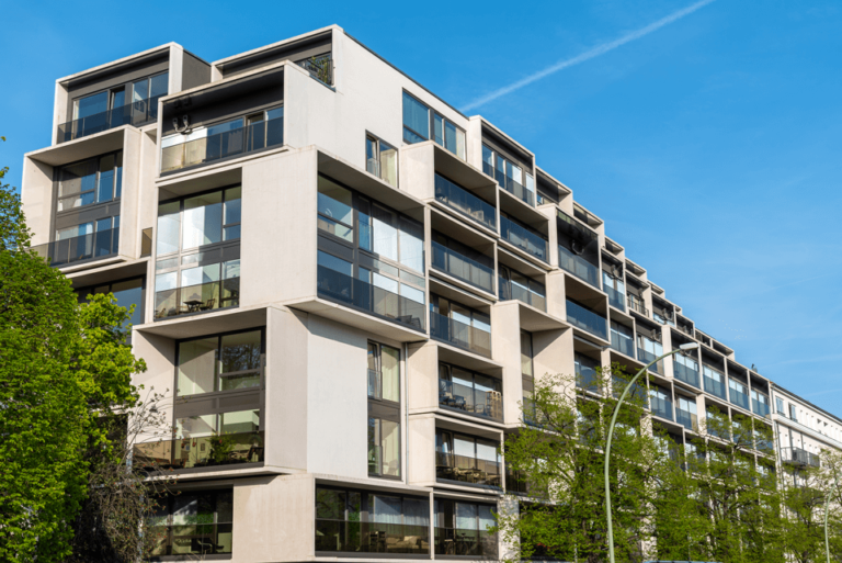 modern-luxury-residential-construction-in-berlin-2023-11-27-04-55-00-utc